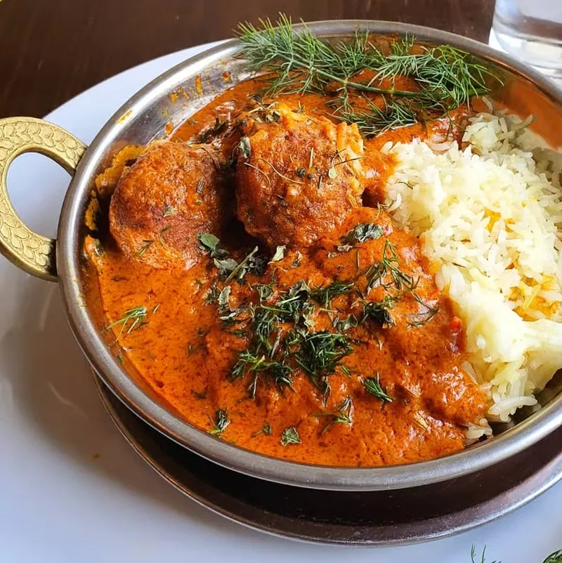 Gemüse Kofta in Currysauce mit Reis